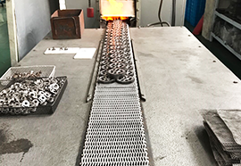 Sintering case of the heat treatment industry